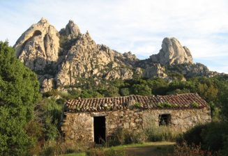 LES STAZZI DE GALLURA