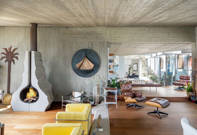 Villa Art of Kind