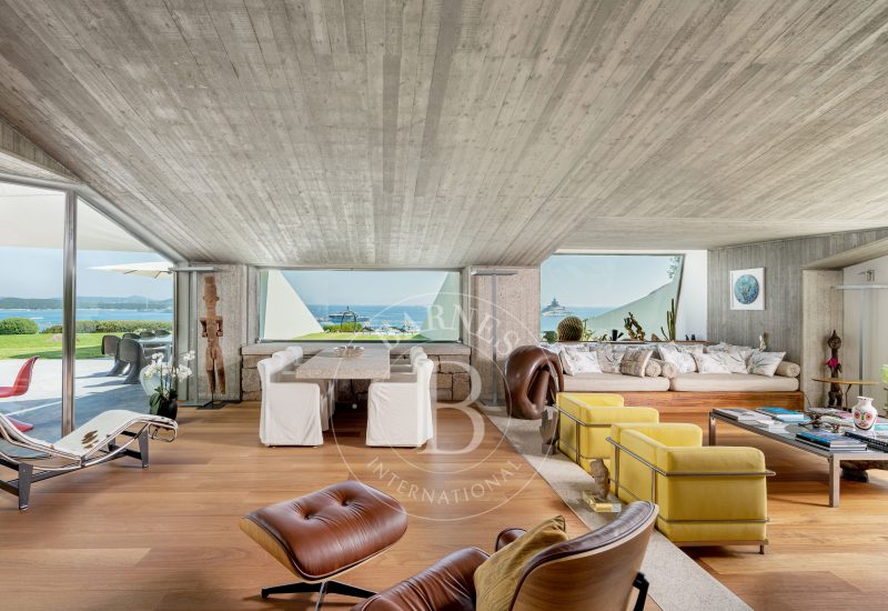 Villa Art of Kind