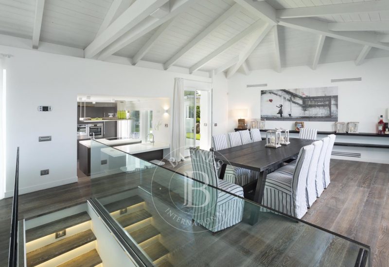 Villa Blanc Eden