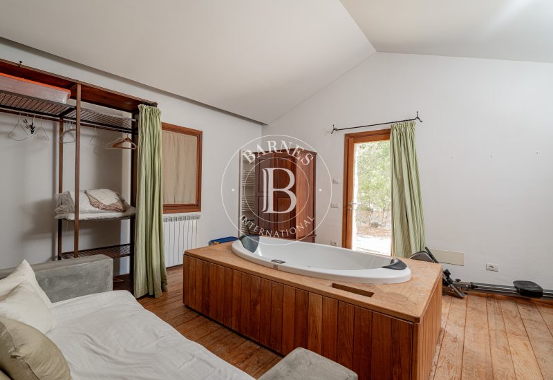 Smeralda Retreat